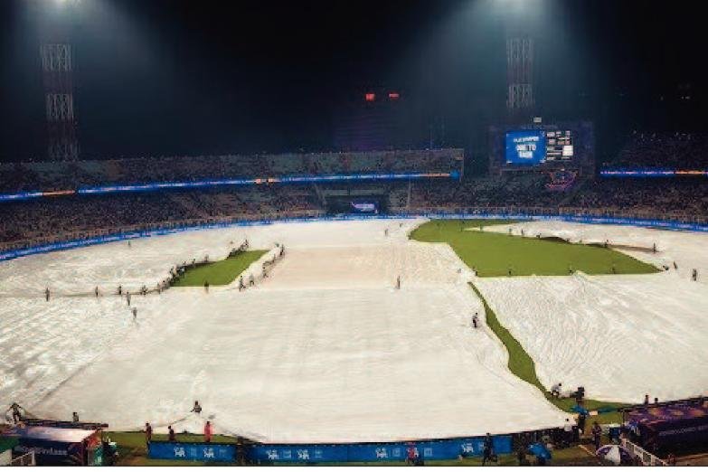 వర్షార్పణం.. కోల్ కతా , పంజాబ్ పోరుకు వరుణుడి ఆటంకం ఇరు జట్లకు చెరో పాయింట్.